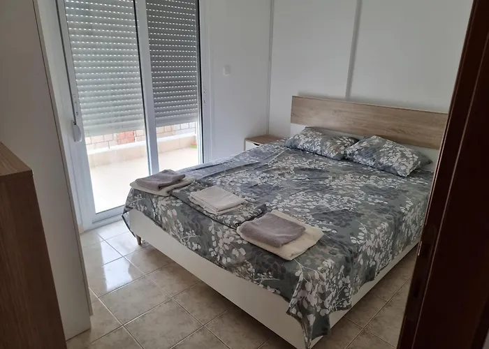 Lucas2 Lux Flogita Apartment