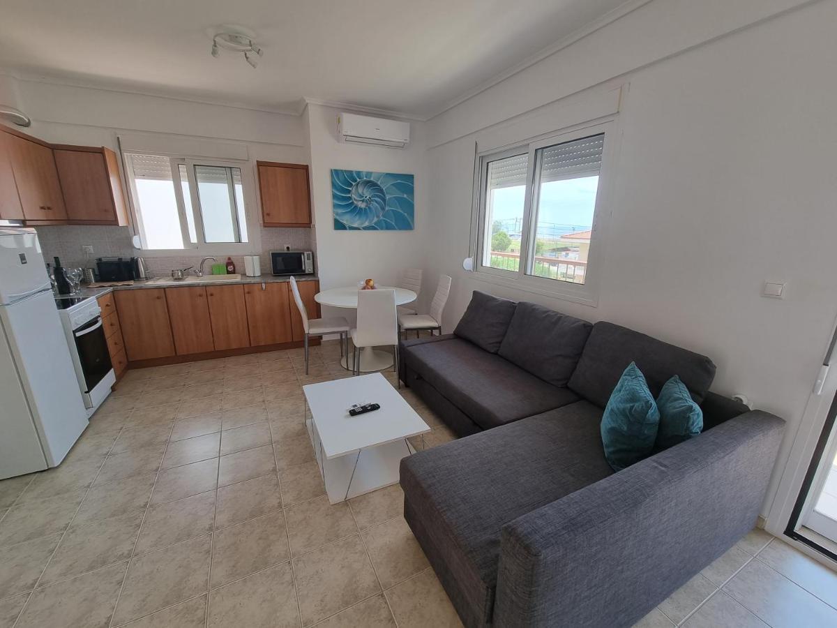 Lucas2 Lux * Flogita