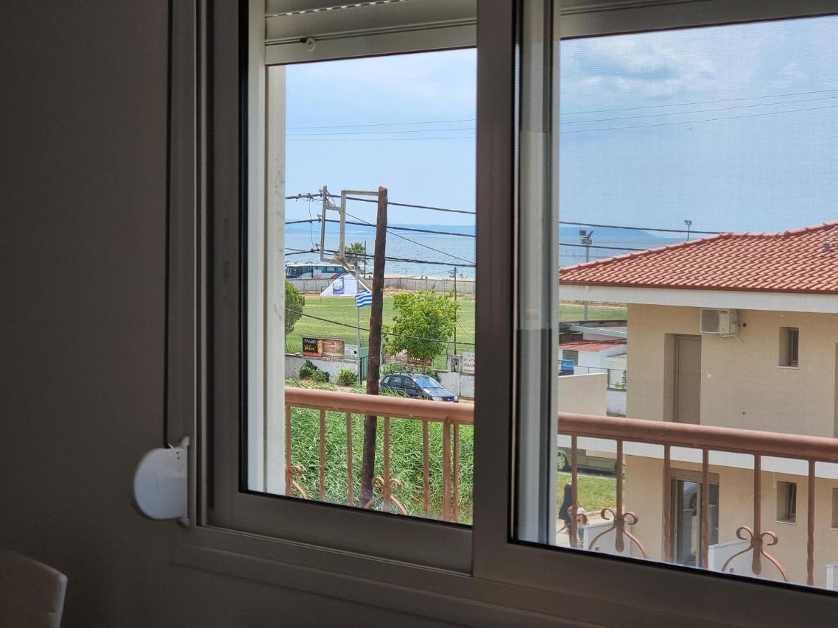 Lucas2 Lux * Flogita